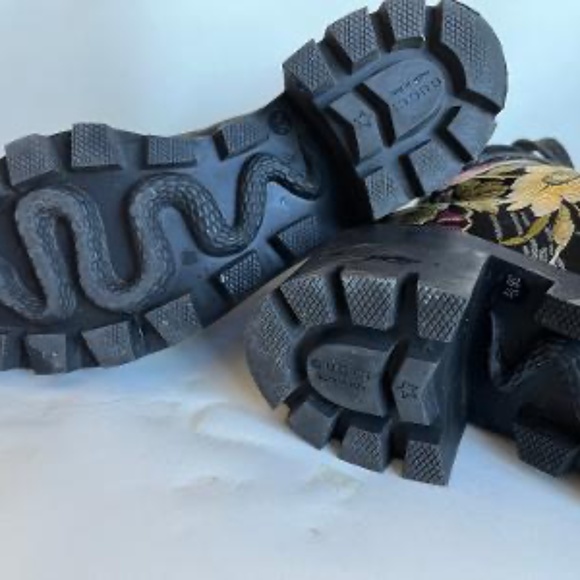 GUCCI COMBAT BOOT - Picture 3 of 7